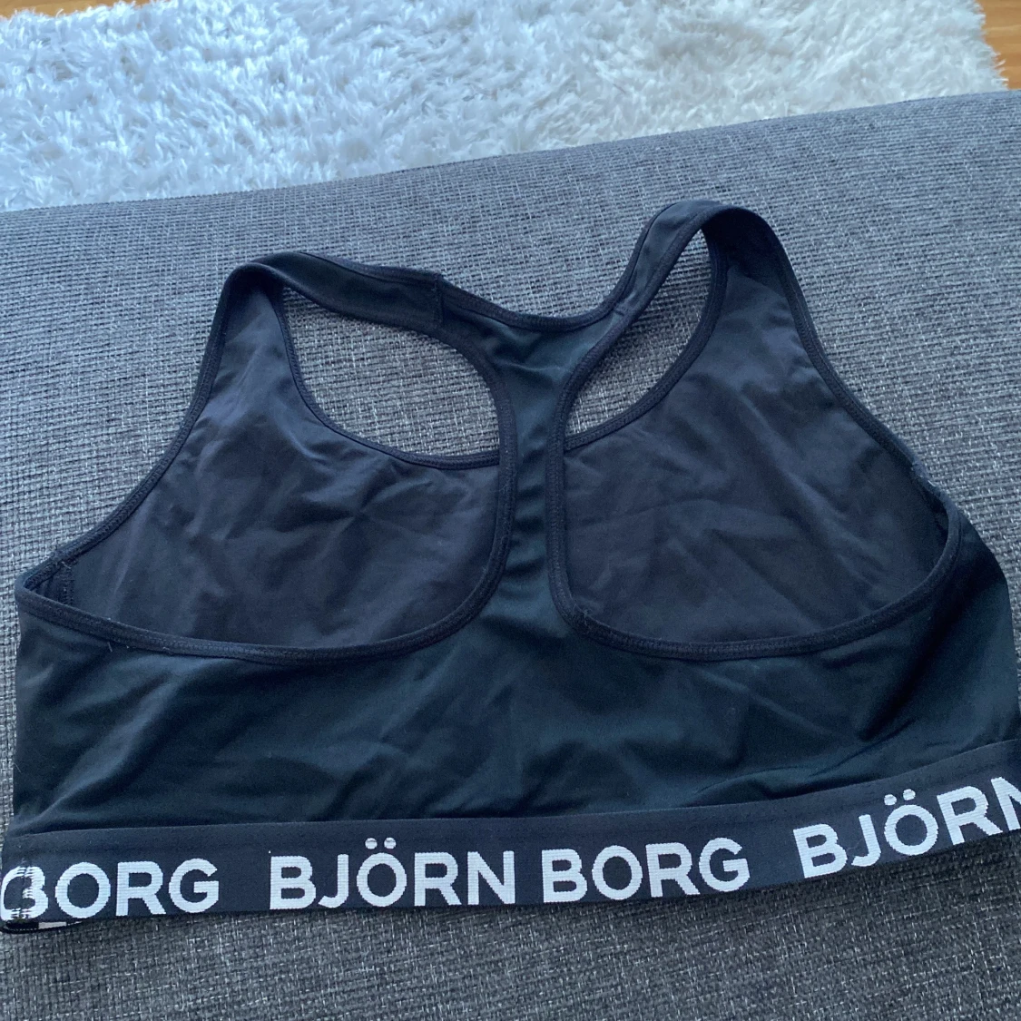 Svart sportig topp från Björn Borg - 1