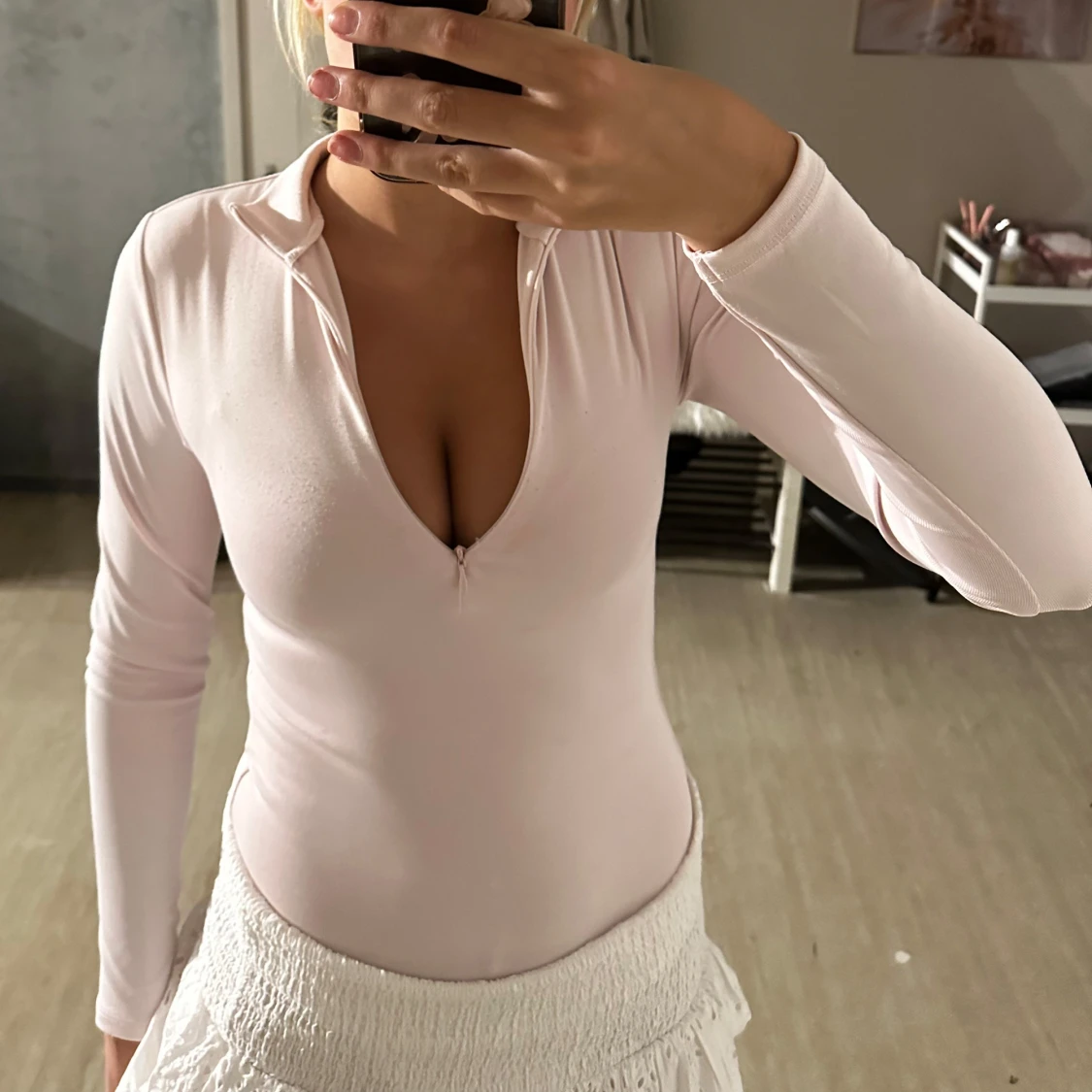 Ljusrosa långärmad body med dragkedja - 1