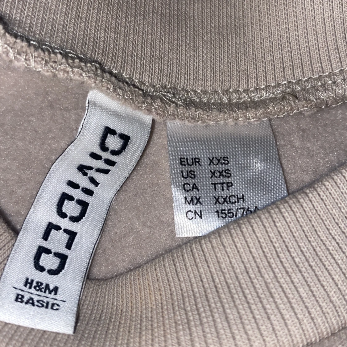 Beige sweatshirt från H&M Divided - 2