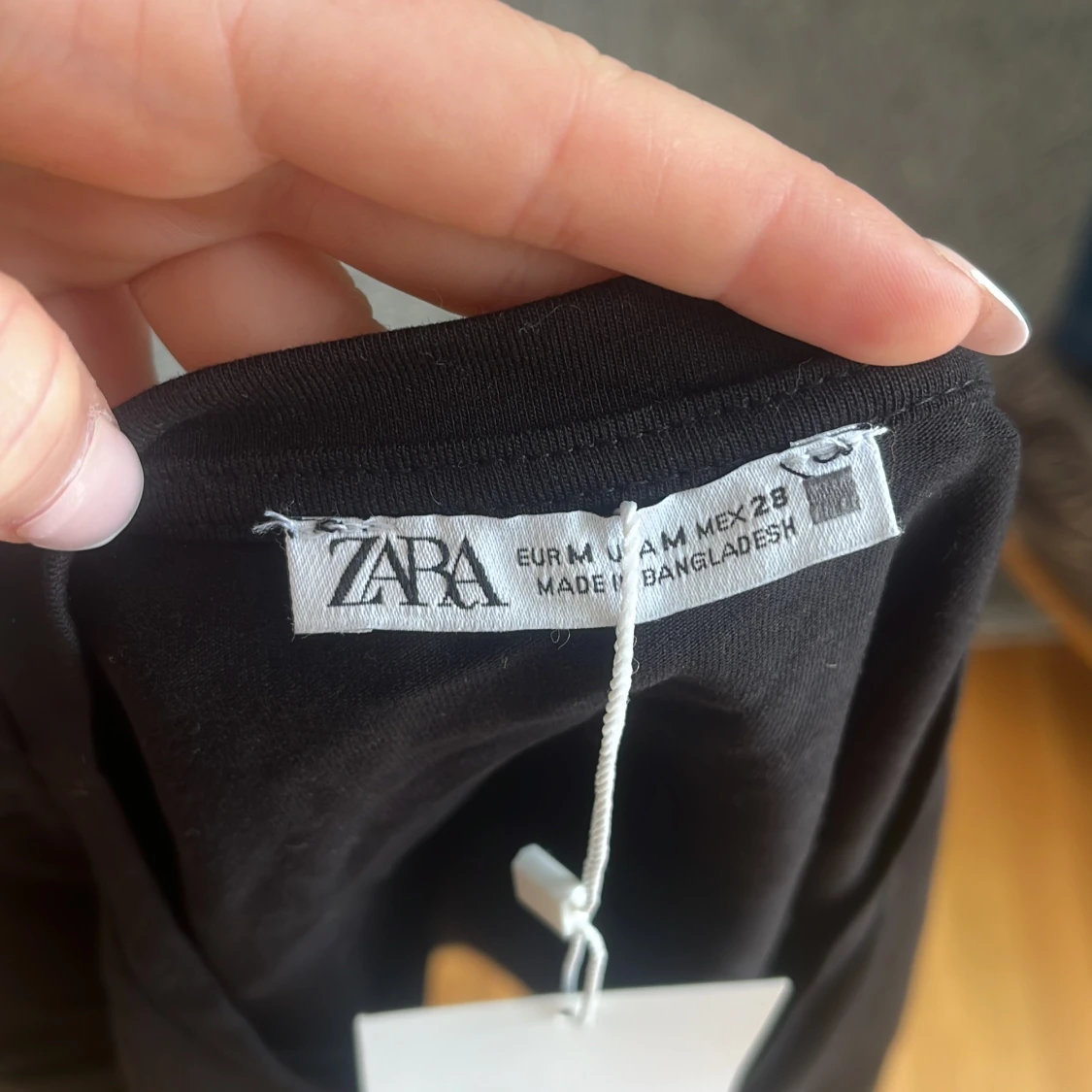 Svart croppad topp från Zara - 2