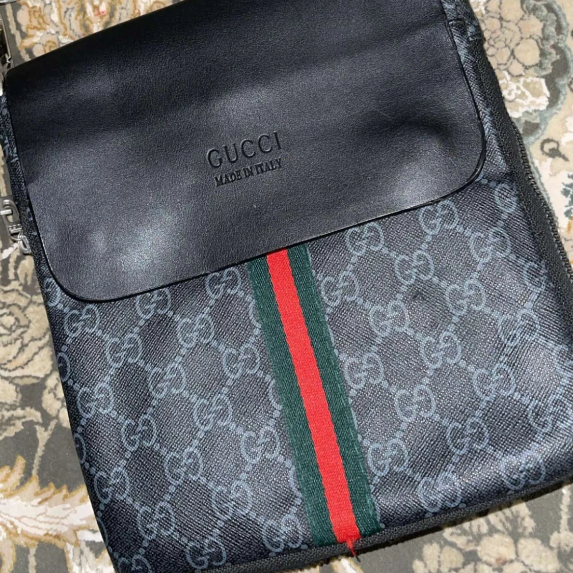 GUCCl messenger väska - 1