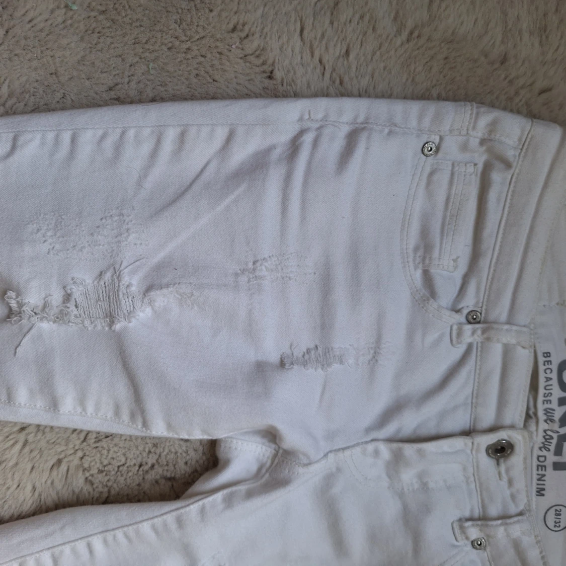 Lågmidjade special-designade vita jeans  - 4