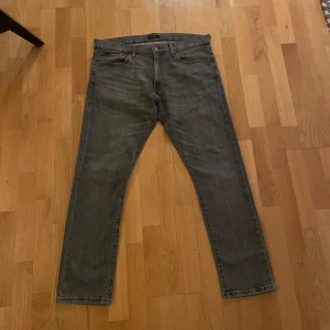 Ralph Lauren jeans - Gråa Ralph Lauren jeans