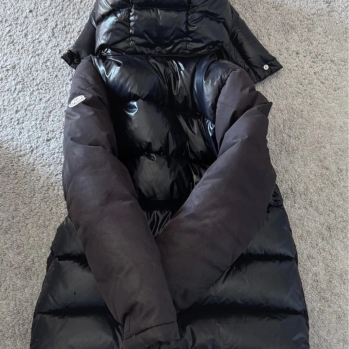 Svart dunjacka från Moncler - 1