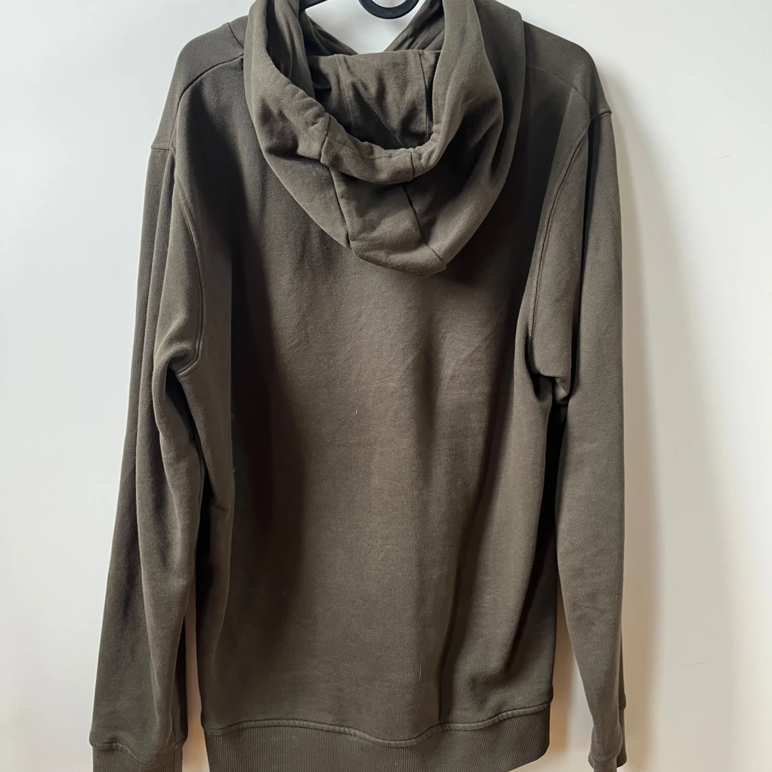 Grön hoodie från Lyle & Scott - 1