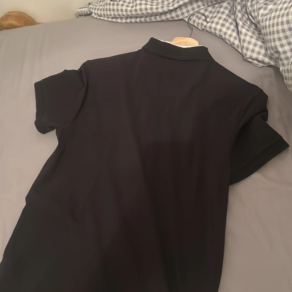 Svart pikétröja från BOSS - 1