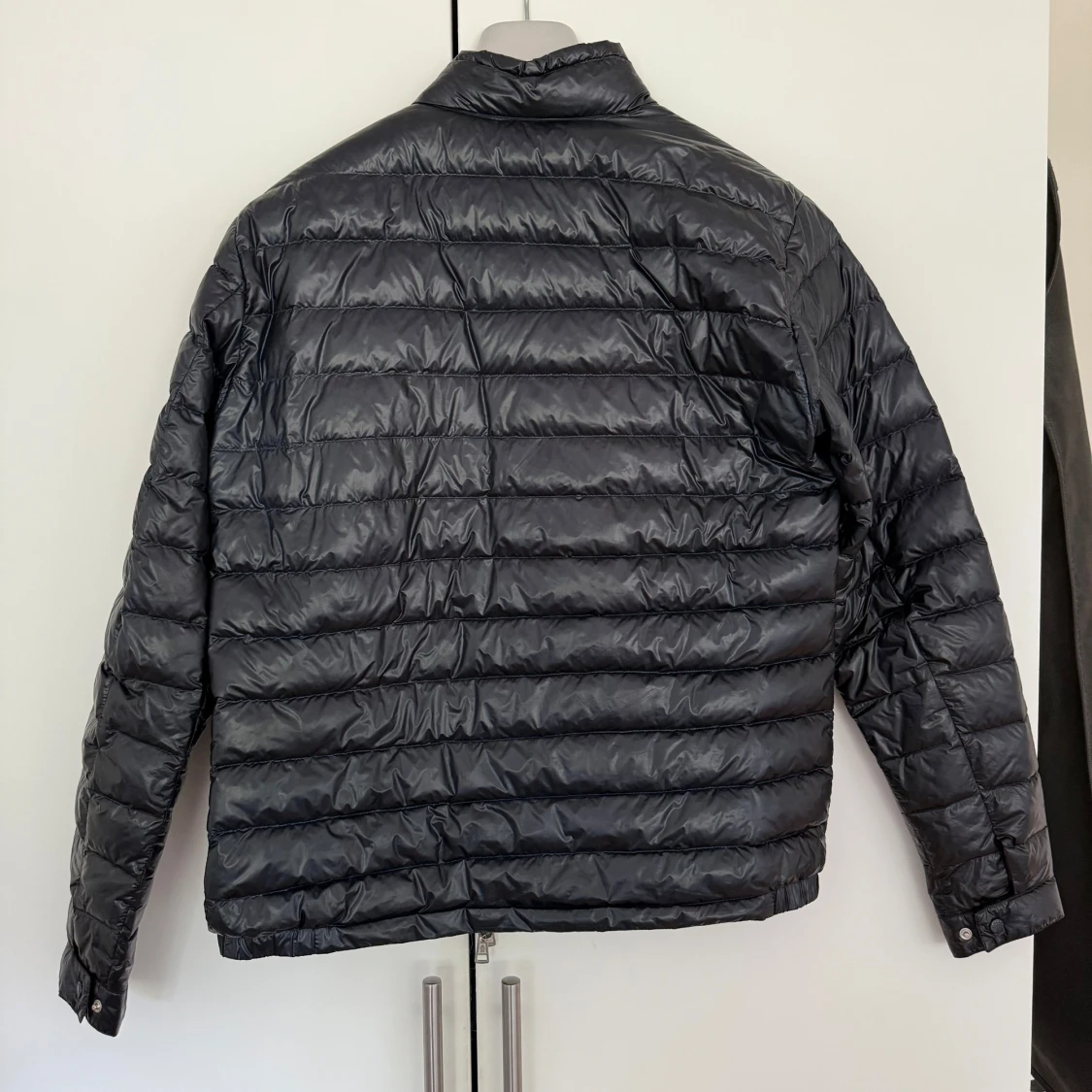 Svart Moncler dunjacka - 1