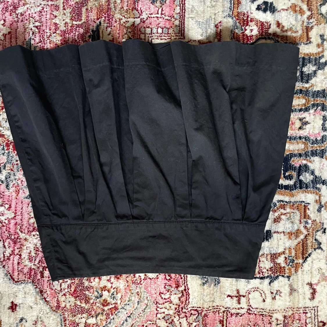 Kjol med knappdetaljer - 3