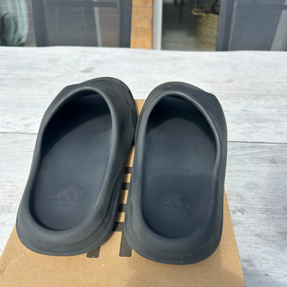 Adidas Yeezy Slide Onyx strl 46 - 1
