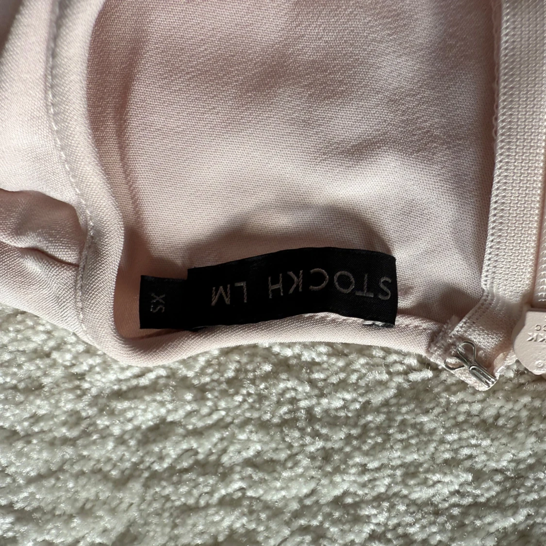 Ljusrosa långärmad klänning STOCKH LM - 1