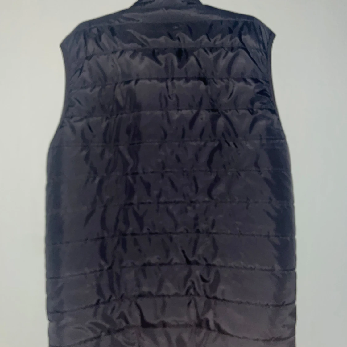 Svart quiltad dunväst från X-Trail - 1