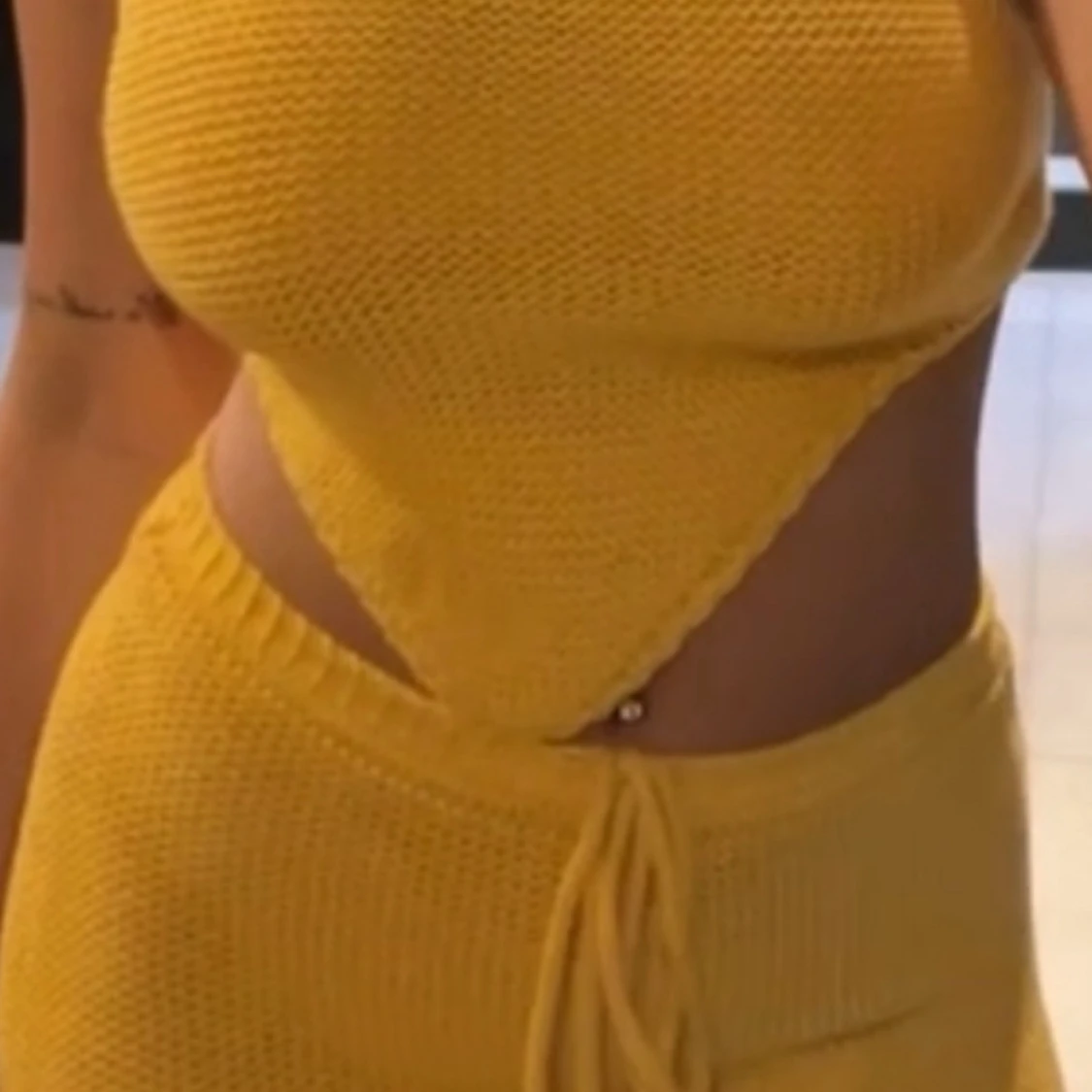  stickad croppat set  från Luxe To Kill - 1