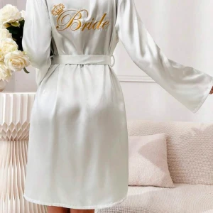 Bride to be robe  - Bride to be robe 