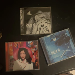 CD-skivor från Kent och Björk - Säljer tre CD-skivor: personligt pack 