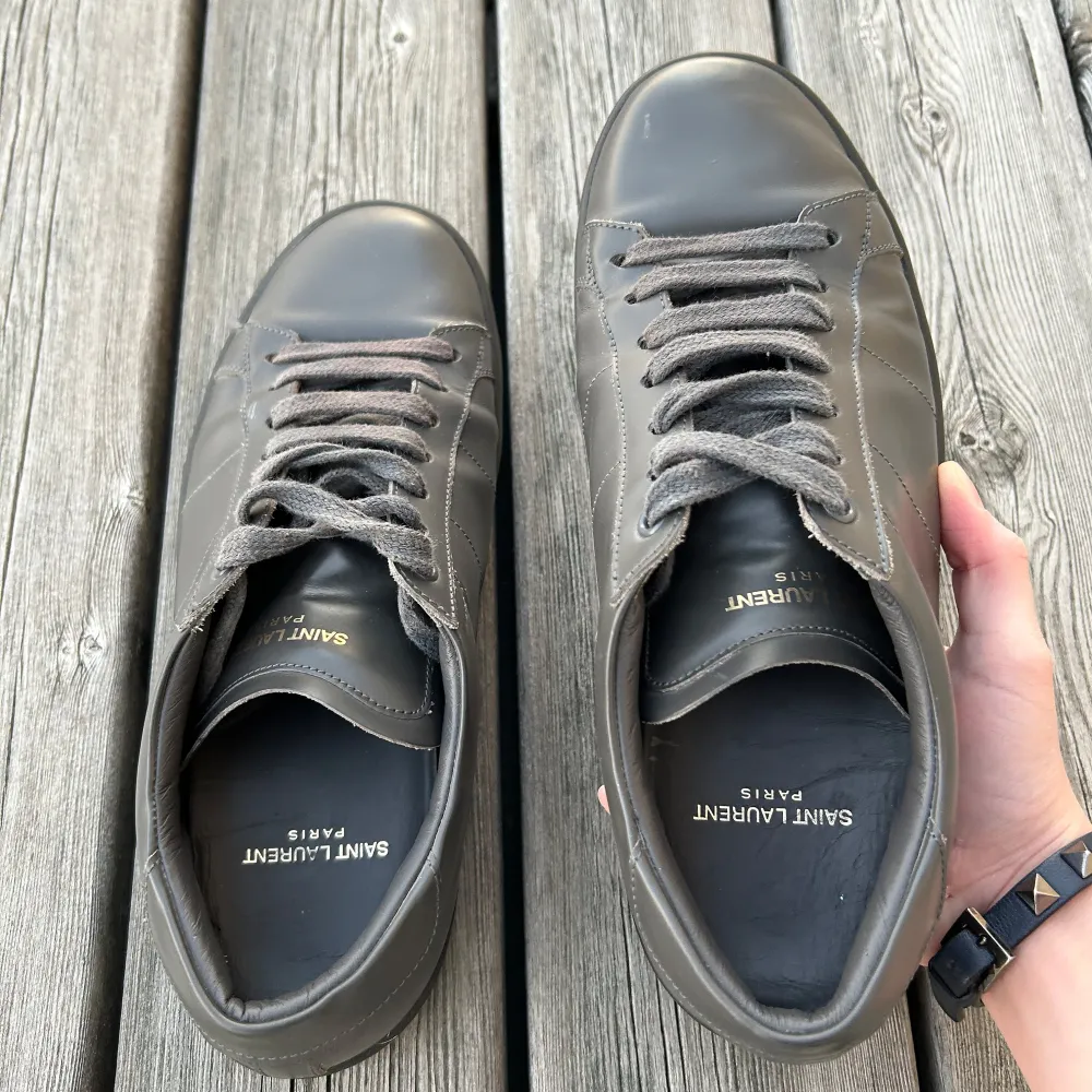 Saint Laurent Skor | Storlek 40 | Nyskick | Pris : 1899 | Box, Dustbag, Extra skosnören . Kengät.