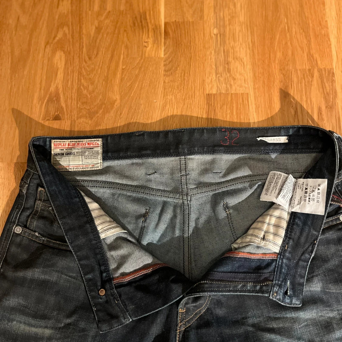 Mörkblå jeans från Replay - 3