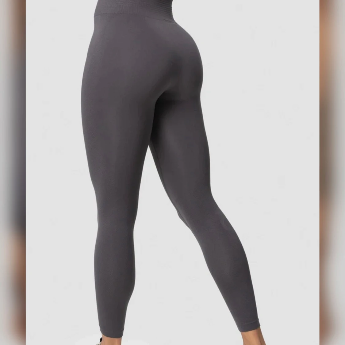 Grå leggings från ICANIWILL - 1