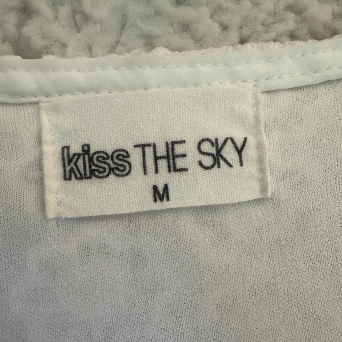 Vit spetsklänning från Kiss The Sky - 2