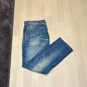 Dondup Jeans - Skick: 8/10 Nypris: 2299 Storlek: W32