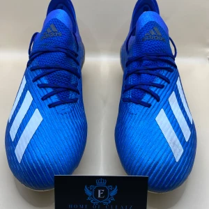 Adidas X 19.1 SG 42  - Extremt bra skick finns ett namn på sidan men går att bort med värme pistol 