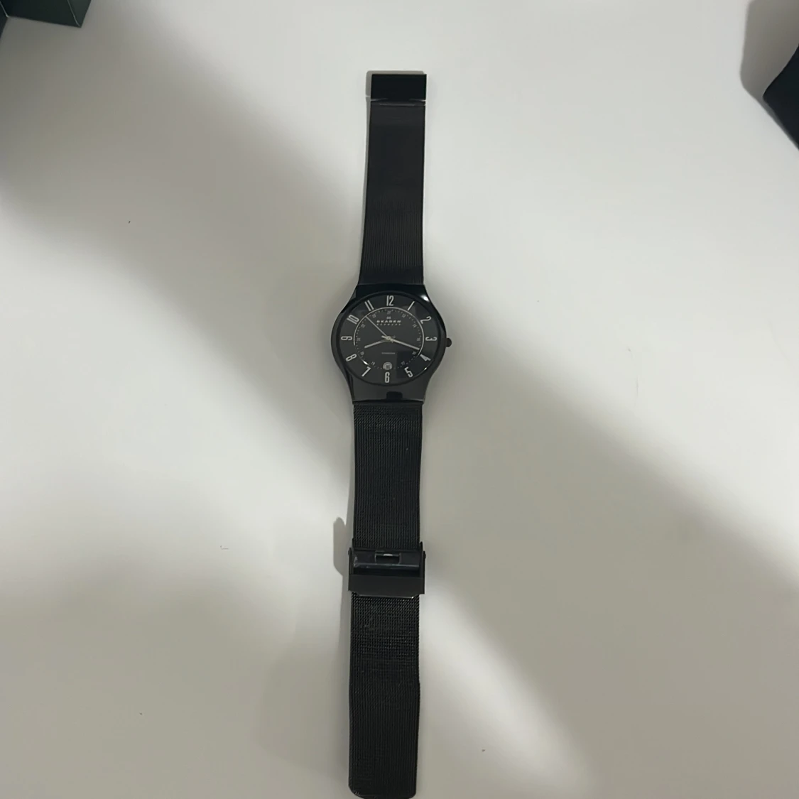 Svart klocka från Skagen