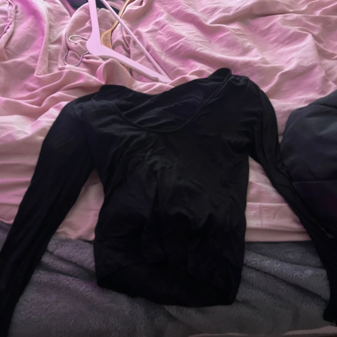 Svart långärmad topp