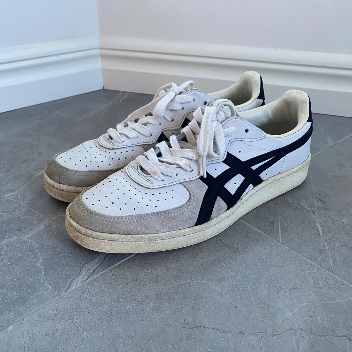 Onitsuka Tiger sneakers storlek 42,5