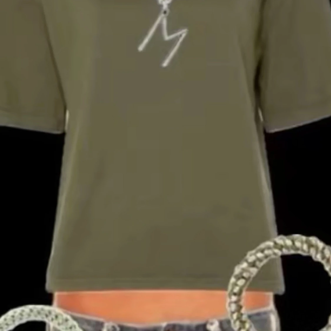 Olivgrön t-shirt från Zara - 1