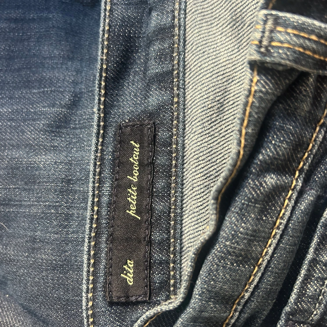 Mörkblå bootcut jeans  - 4