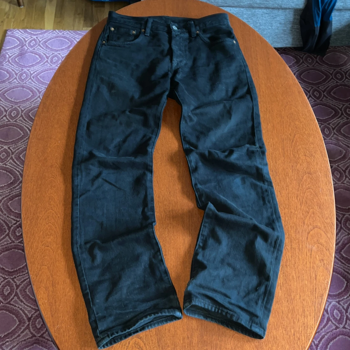 Svarta Levis 501 jeans - 1