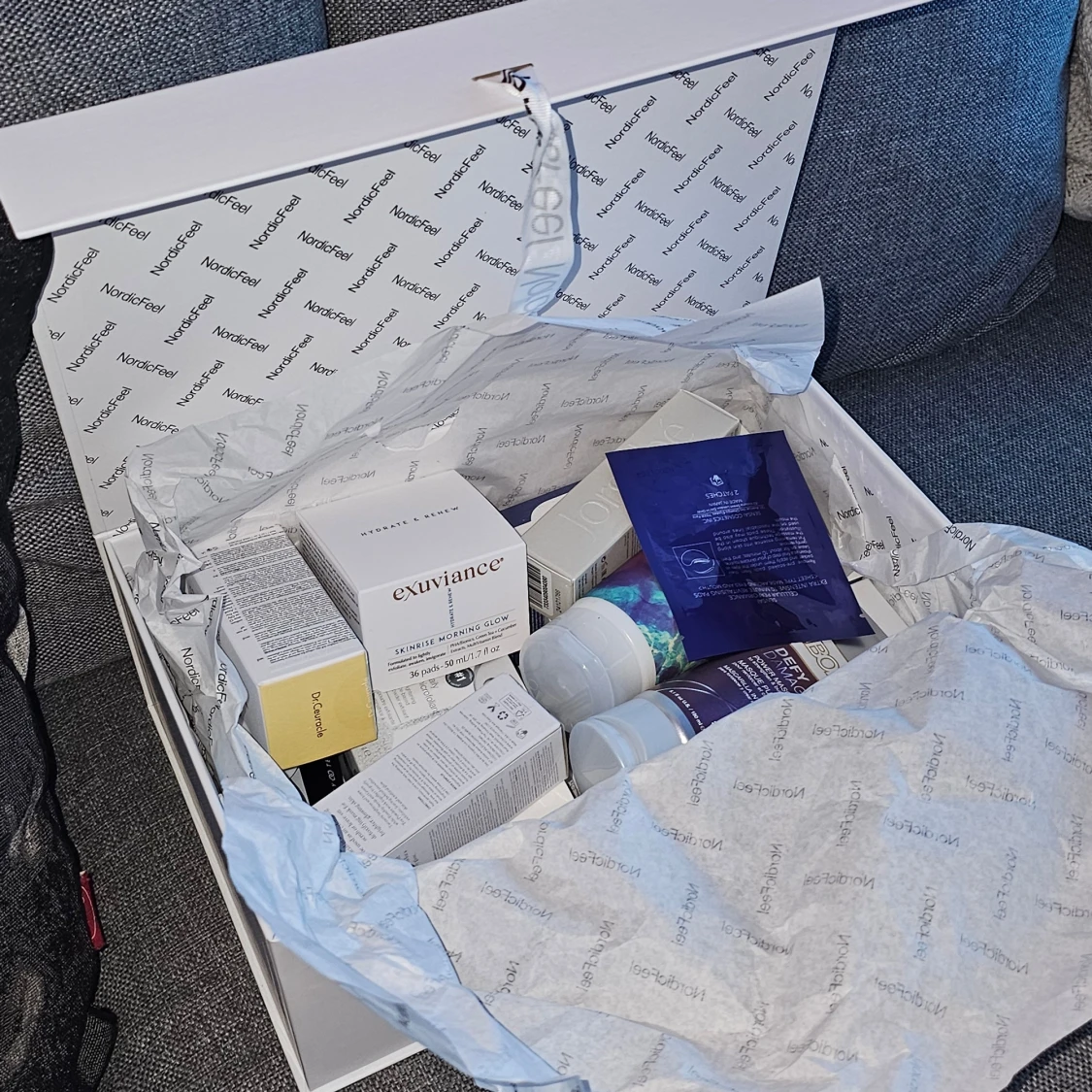 Best of badrumsskåpet av hairtalkbyemelie värde 6100kr - 1