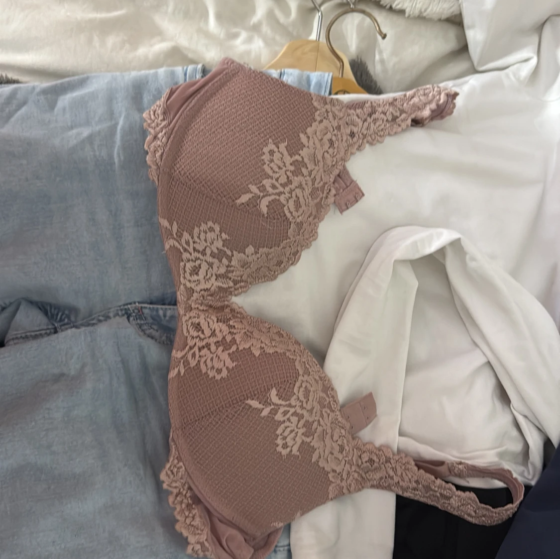 Rosa spets-bh från Intimissimi