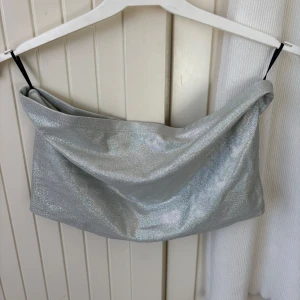 Linnen - Tre linnen i storlek M