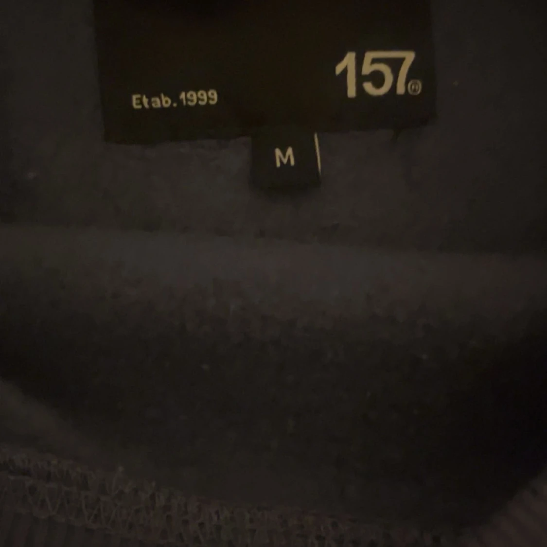 Mörkblå sweatshirt från 157 - 1