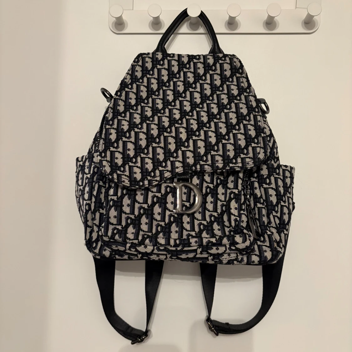 Ryggsäck i mindre storlek