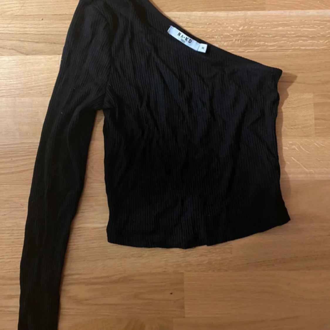 En en/långärmad topp från Nakd