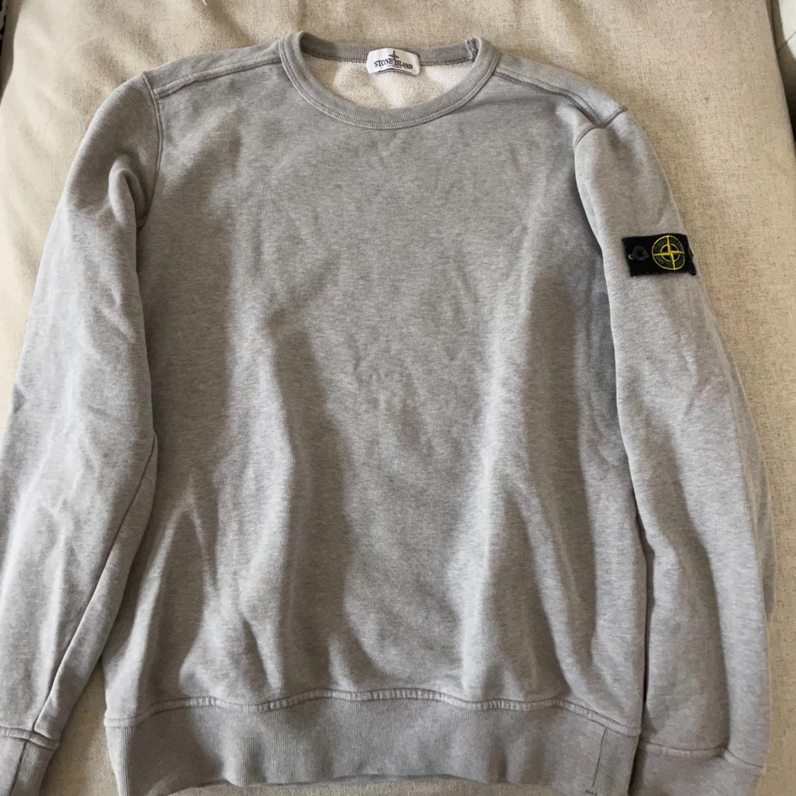 Grå sweatshirt från Stone Island