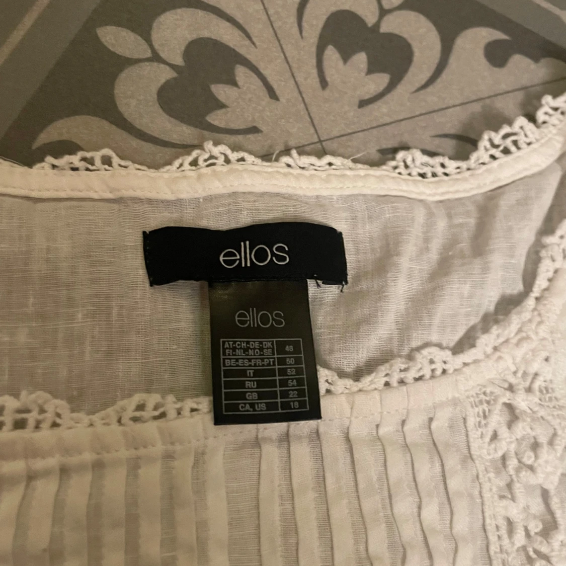 Vit blus från Ellos - 3