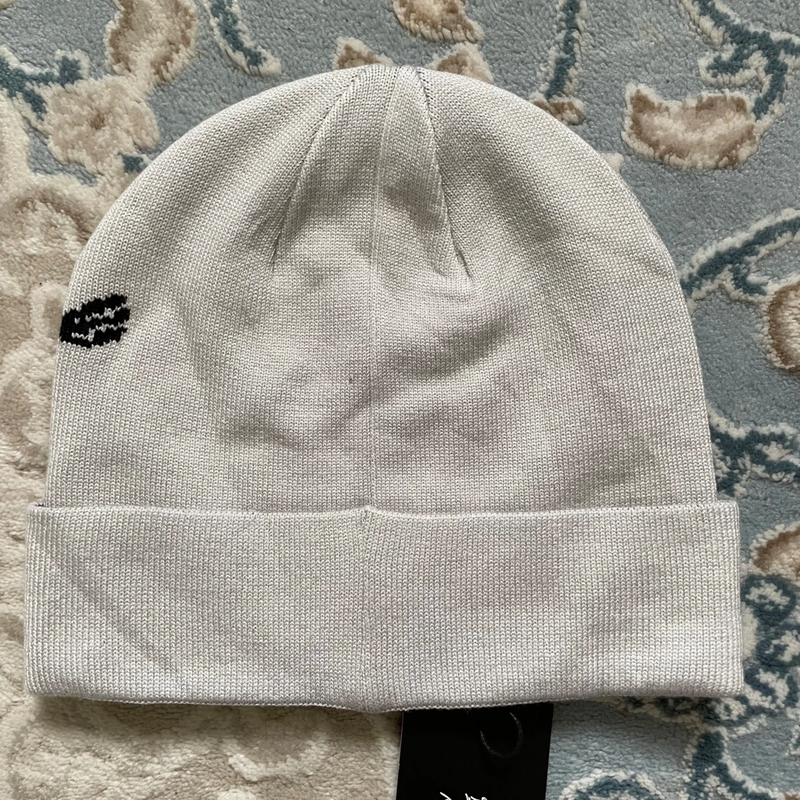 Vit mössa från Arc'teryx med logga - 3