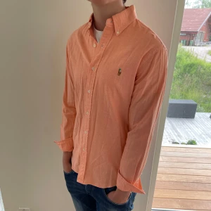 Polo Ralph lauren skjorta  - Säljer nu denna Polo Ralph lauren skjorta, skriv för fler bilder/frågor🙌🏼