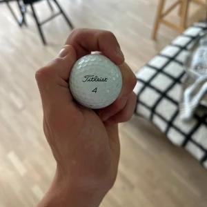 Titleist prov1 bollar - Florida bollar som är tvättade och redo för att användas på nytt! 19kr bollen och 18 stycken för 342. Kom dm för diskussion av pris! 