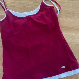 Linne - Vinrött vintage linne❤️