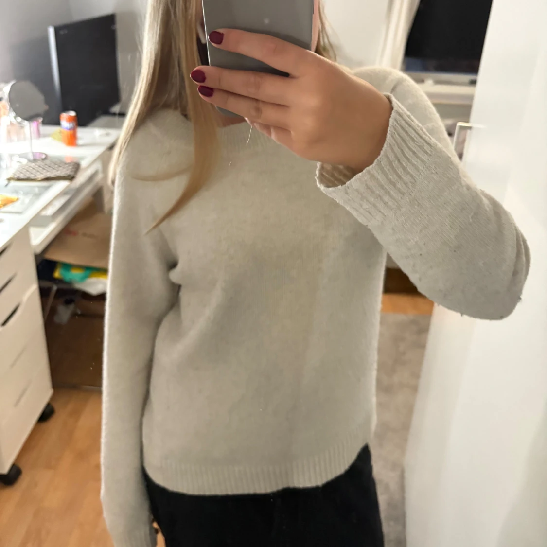 Beige stickad tröja från Vero Moda - 1