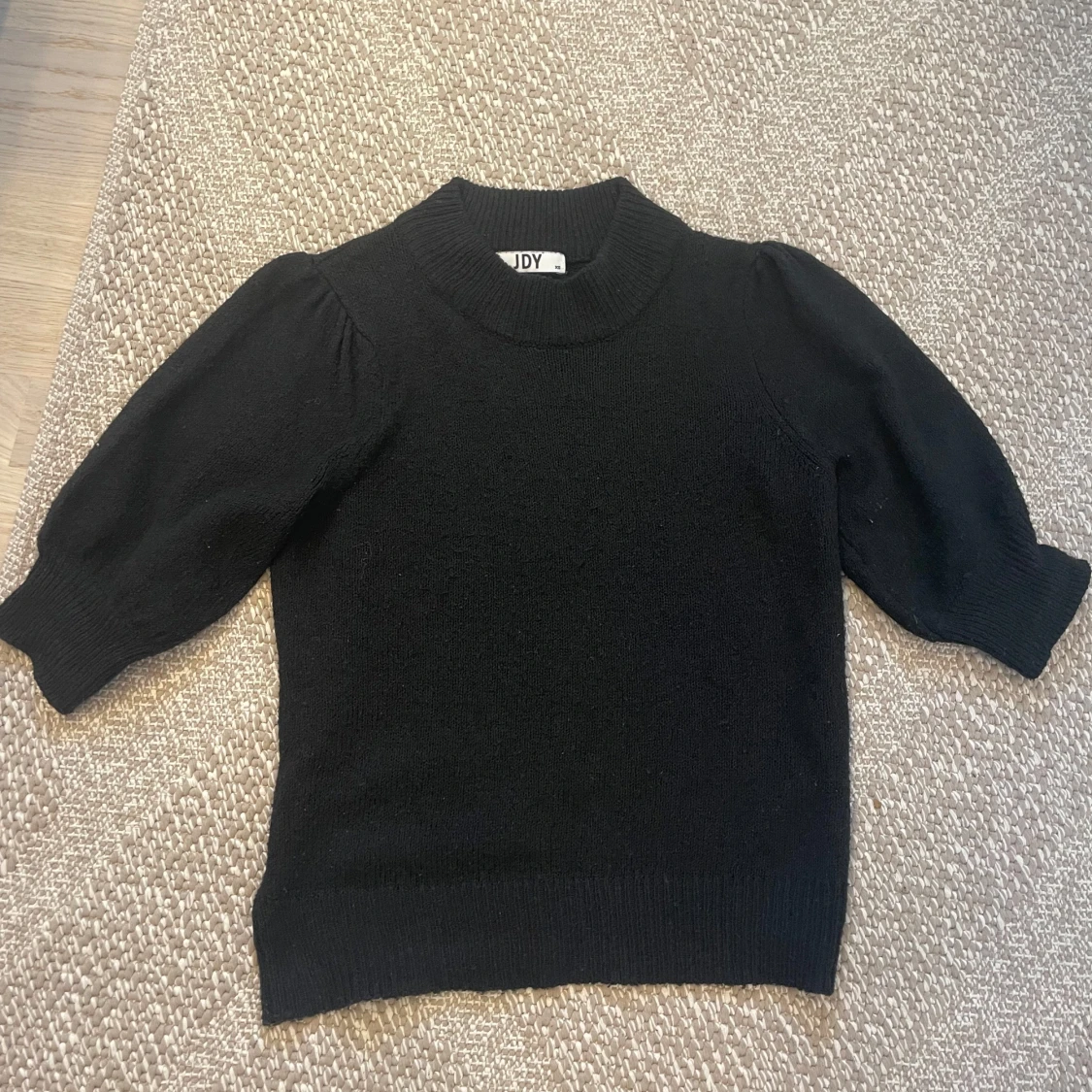 Svart stickad tröja från JDY - 1