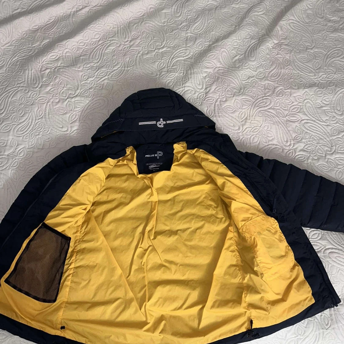 Svart pufferjacka från Pelle P - 1