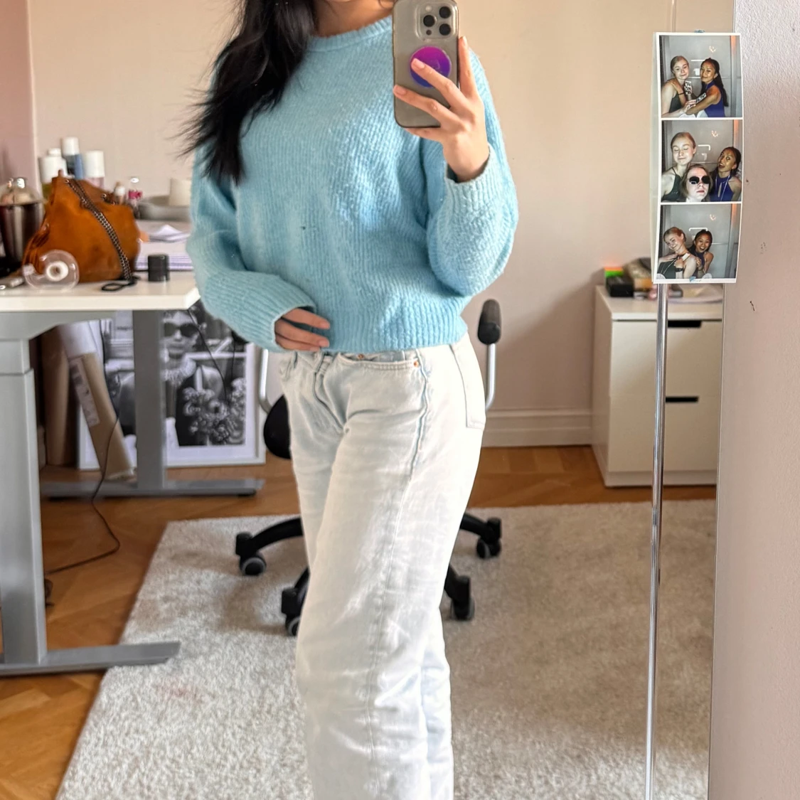 Ljusblå stickad tröja från Divided