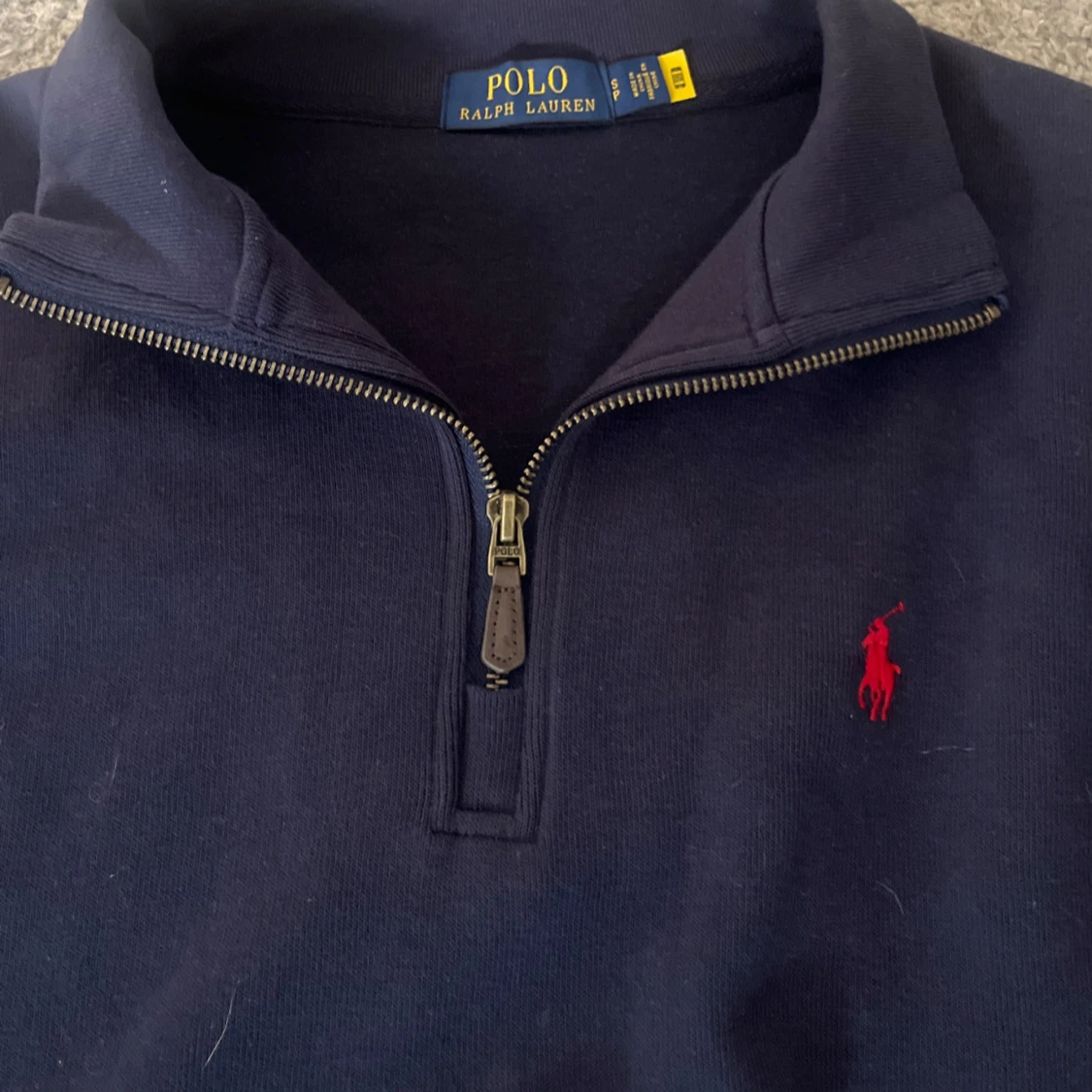 Mörkblå tröja med dragkedja från Ralph Lauren - 2