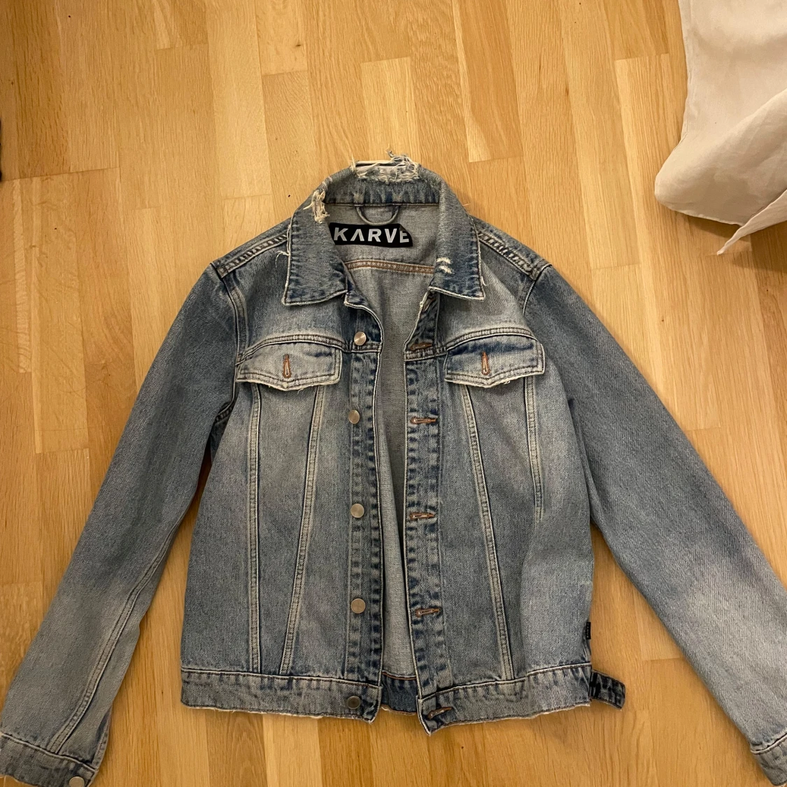 Blå jeansjacka  - 1