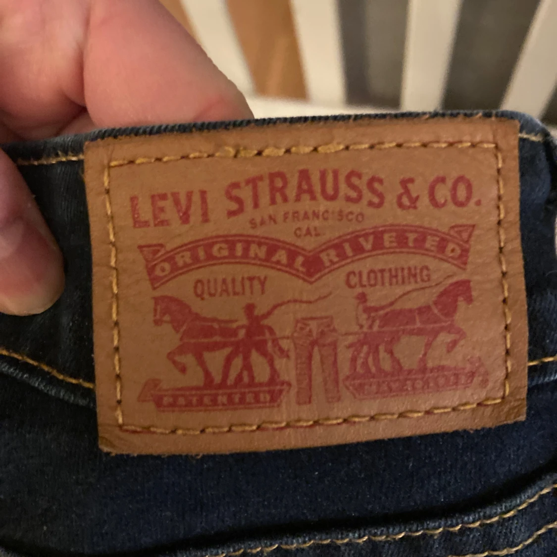 Levi's 711 Skinny Jeans W24 L30 - 3