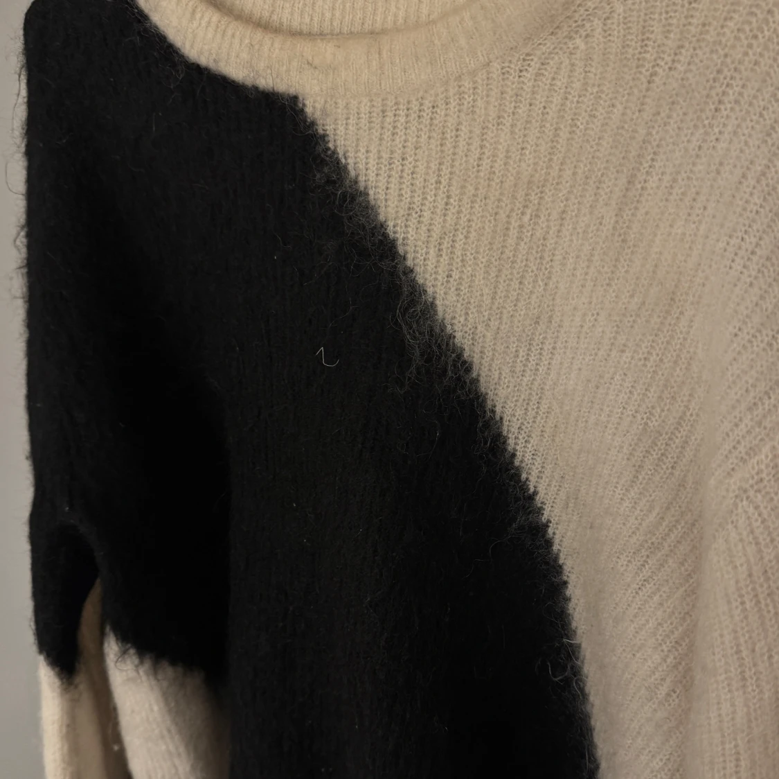 & Other Stories stickad tröja  - 3
